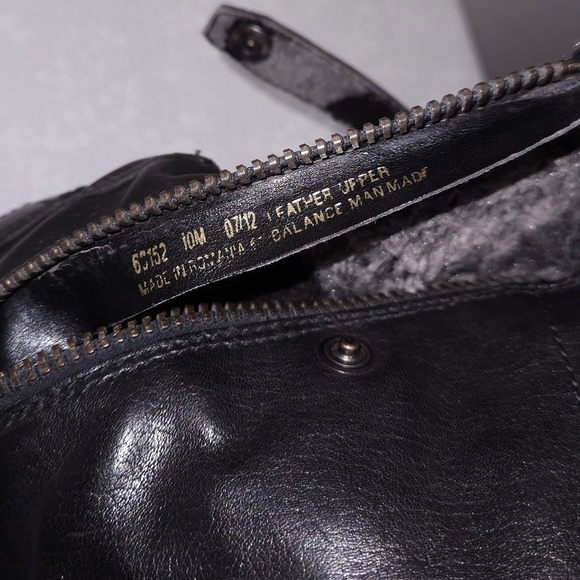 CLARKS Majorca Sun Moto Boots Black Leather Faux Fur Lined US 10 - Picture 8 of 9